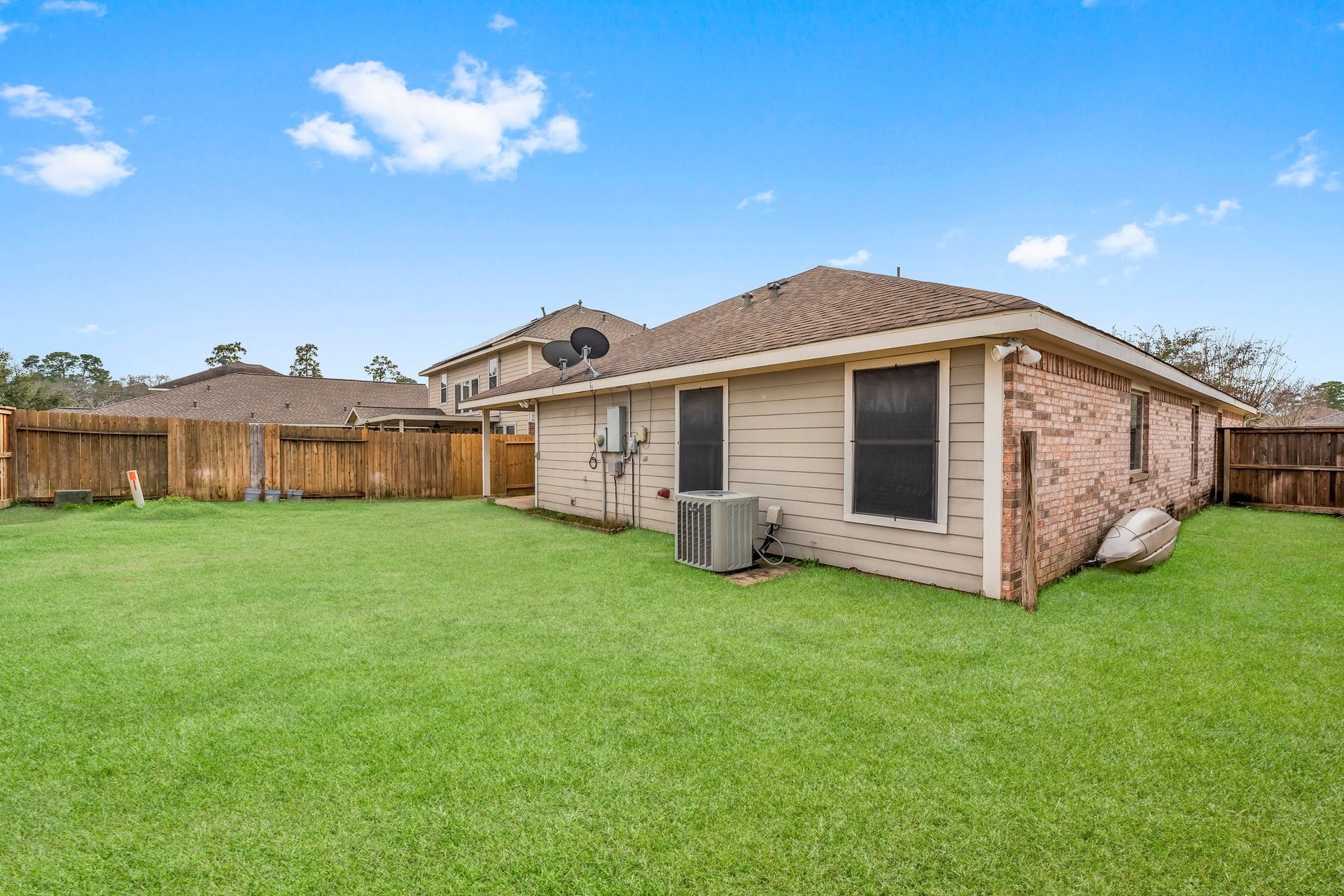 22014 Briarvine Court, Spring, TX 77389 22014 Briarvine Court, Spring, TX 77389