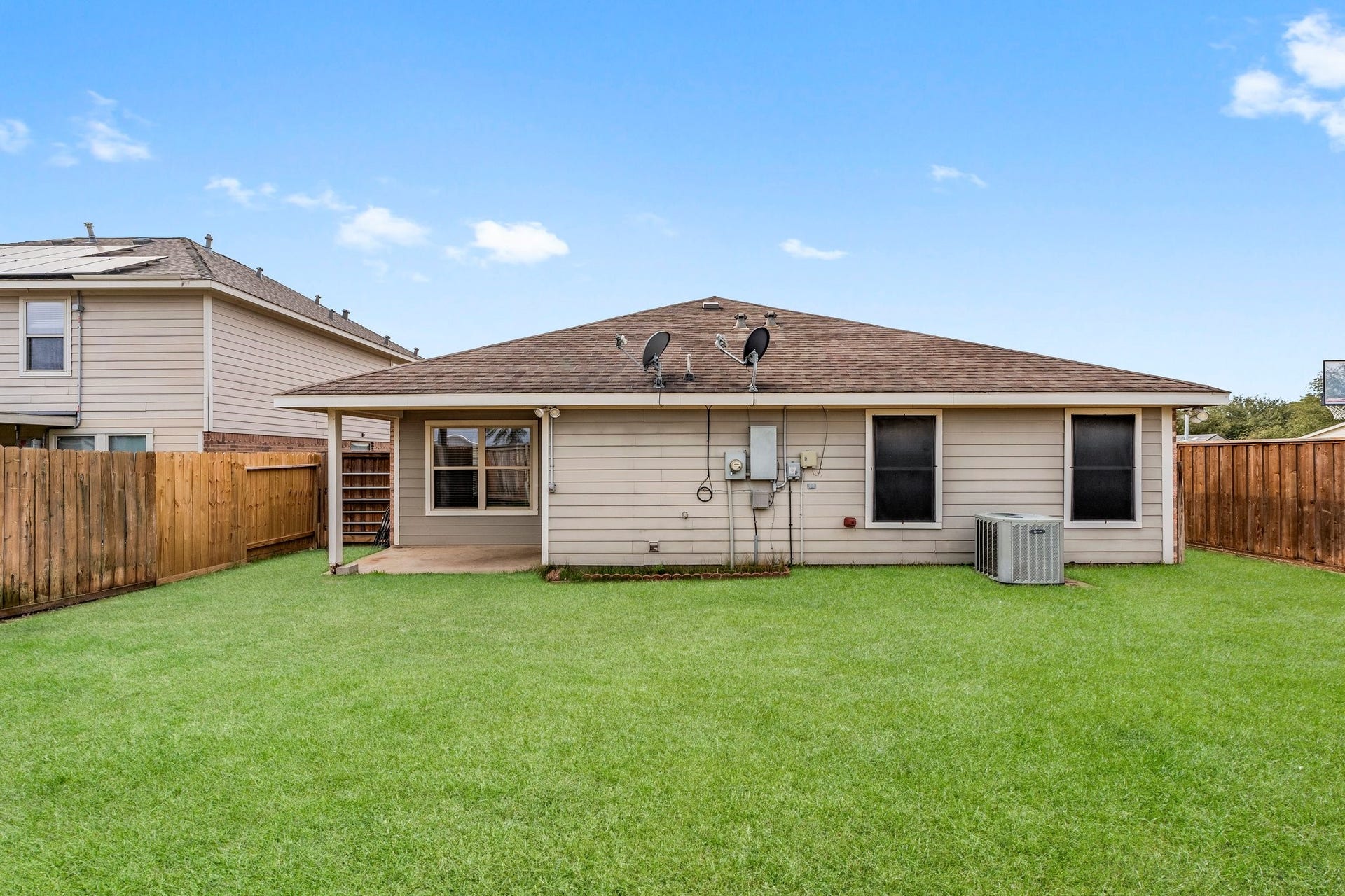 22014 Briarvine Court, Spring, TX 77389 22014 Briarvine Court, Spring, TX 77389
