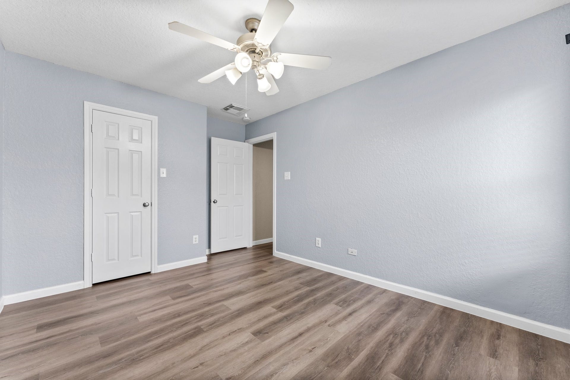 22014 Briarvine Court, Spring, TX 77389 22014 Briarvine Court, Spring, TX 77389