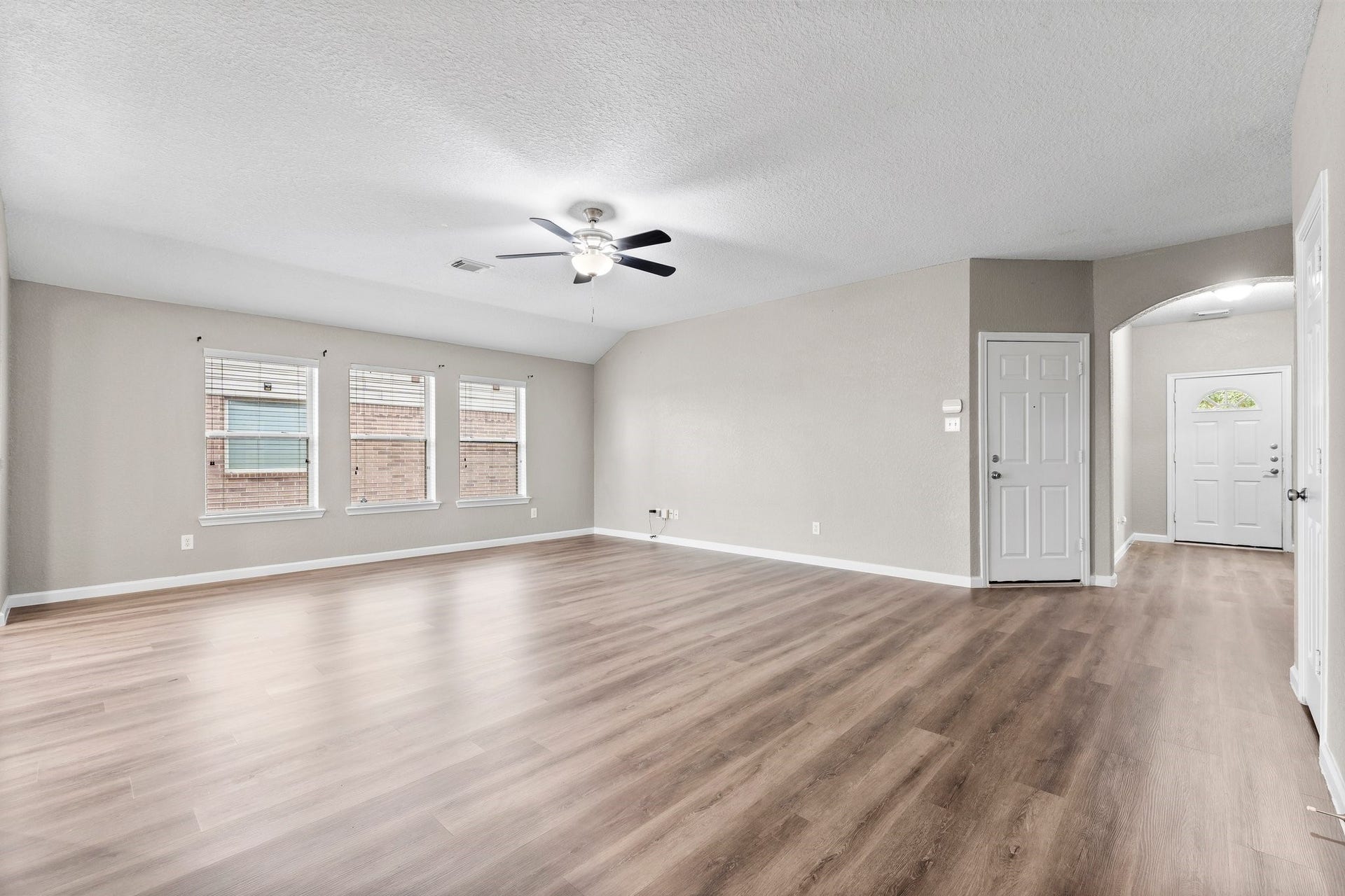 22014 Briarvine Court, Spring, TX 77389 22014 Briarvine Court, Spring, TX 77389