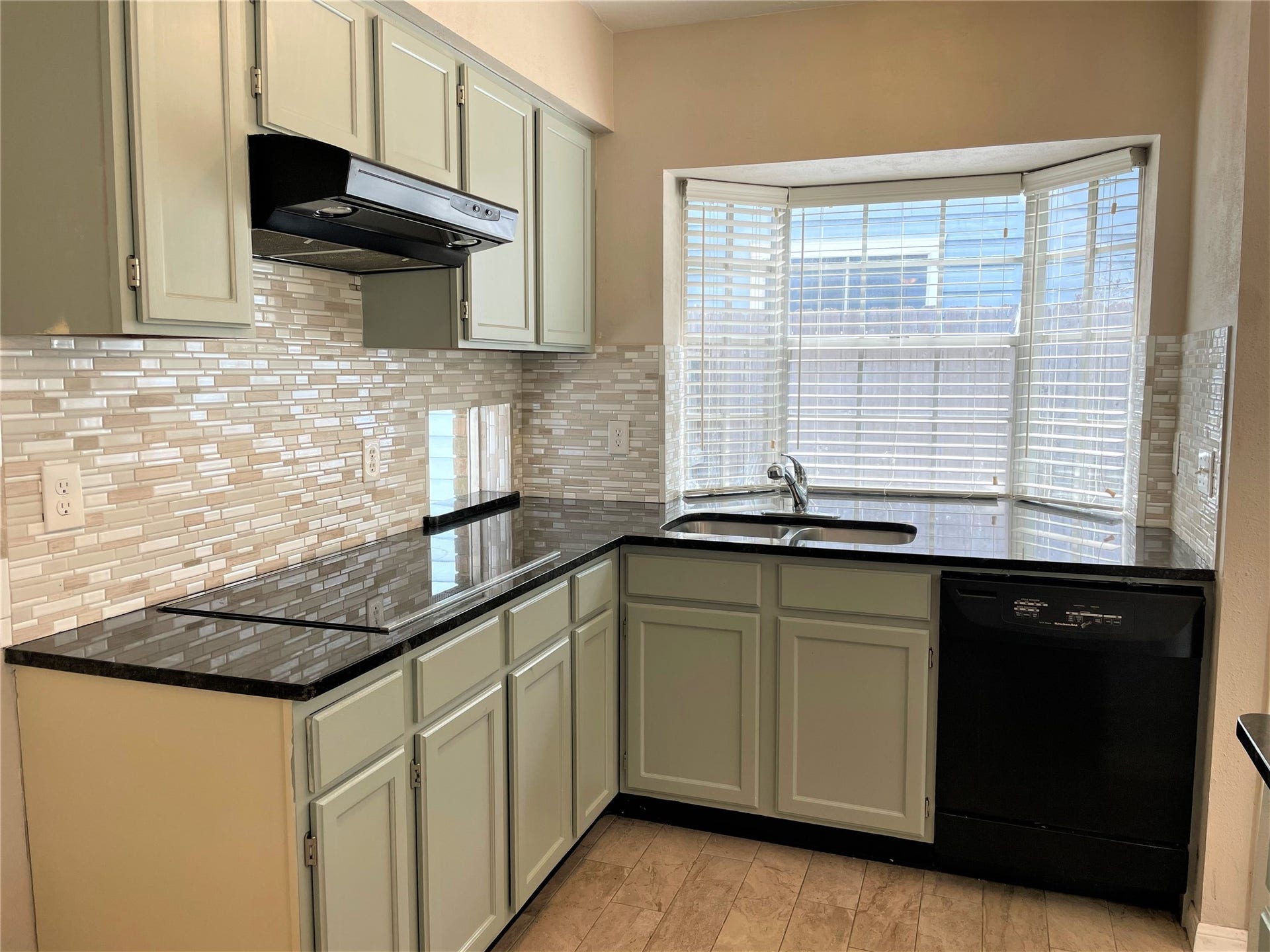 8406 Lake Crystal Drive, Houston, TX 77095 8406 Lake Crystal Drive, Houston, TX 77095