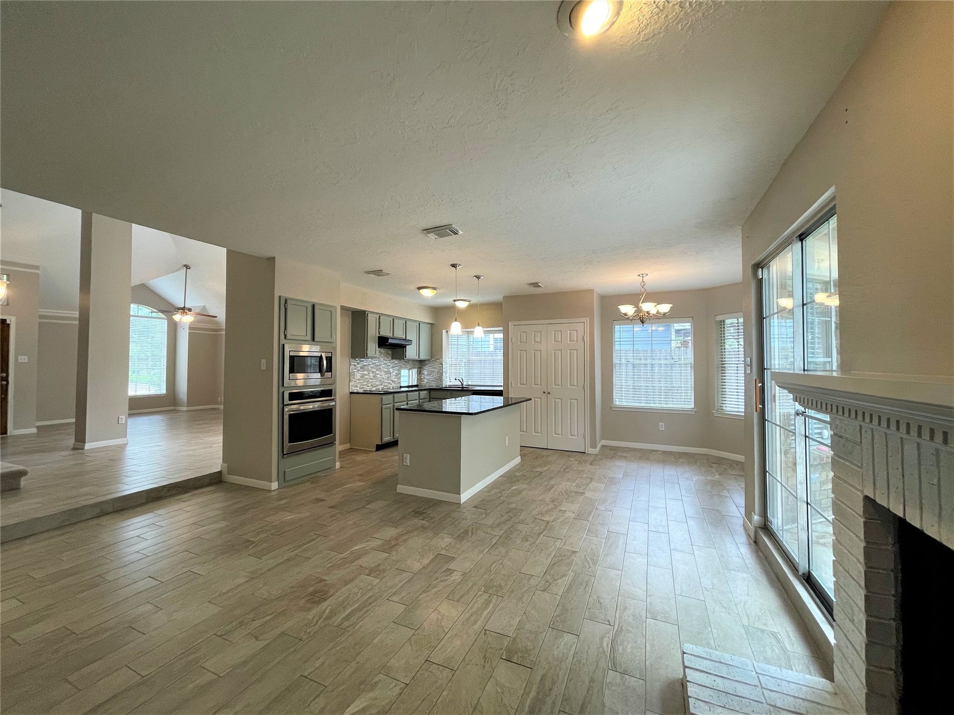 8406 Lake Crystal Drive, Houston, TX 77095 8406 Lake Crystal Drive, Houston, TX 77095