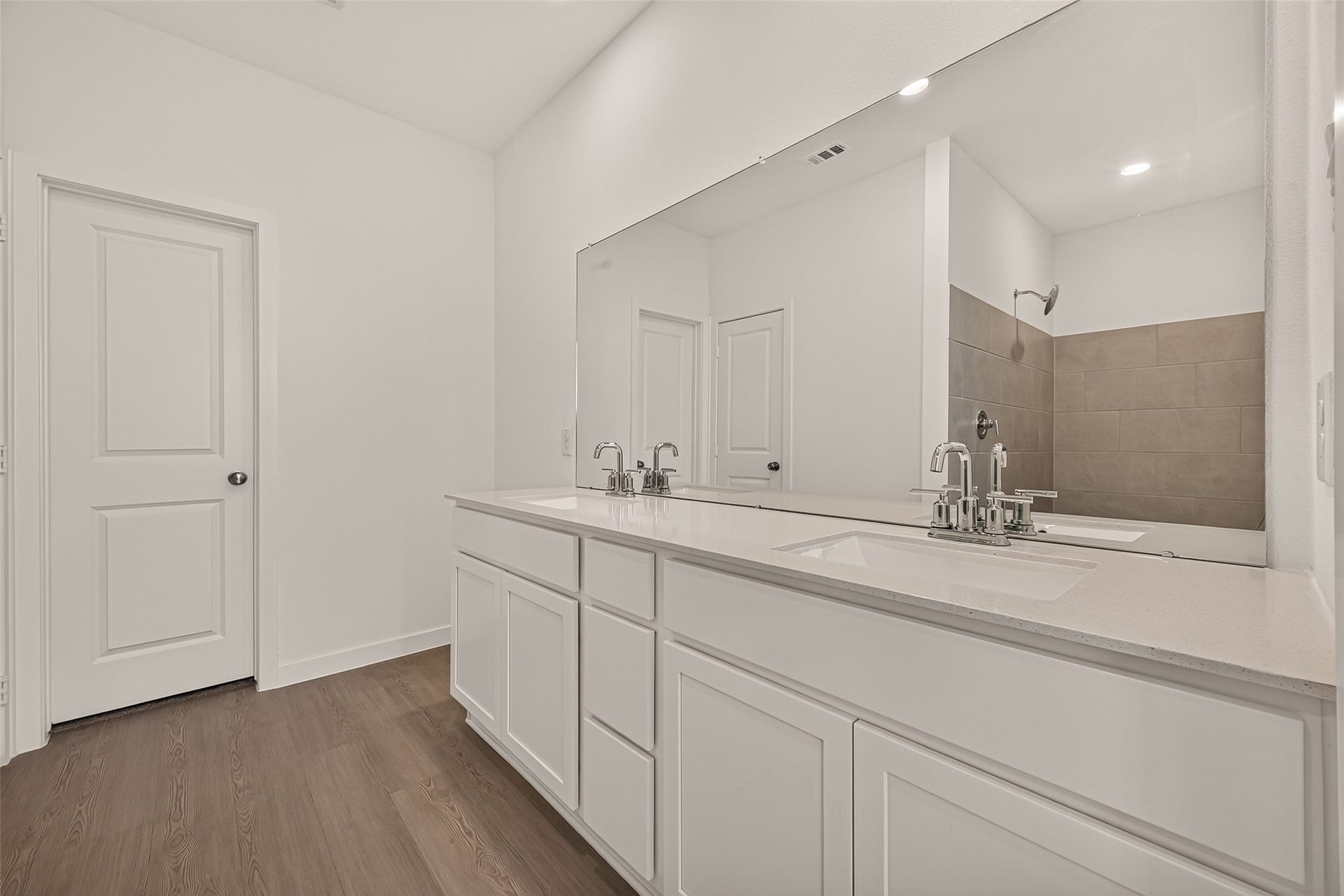 25711 Captain Anchor Lane, Katy, TX 77493 25711 Captain Anchor Lane, Katy, TX 77493