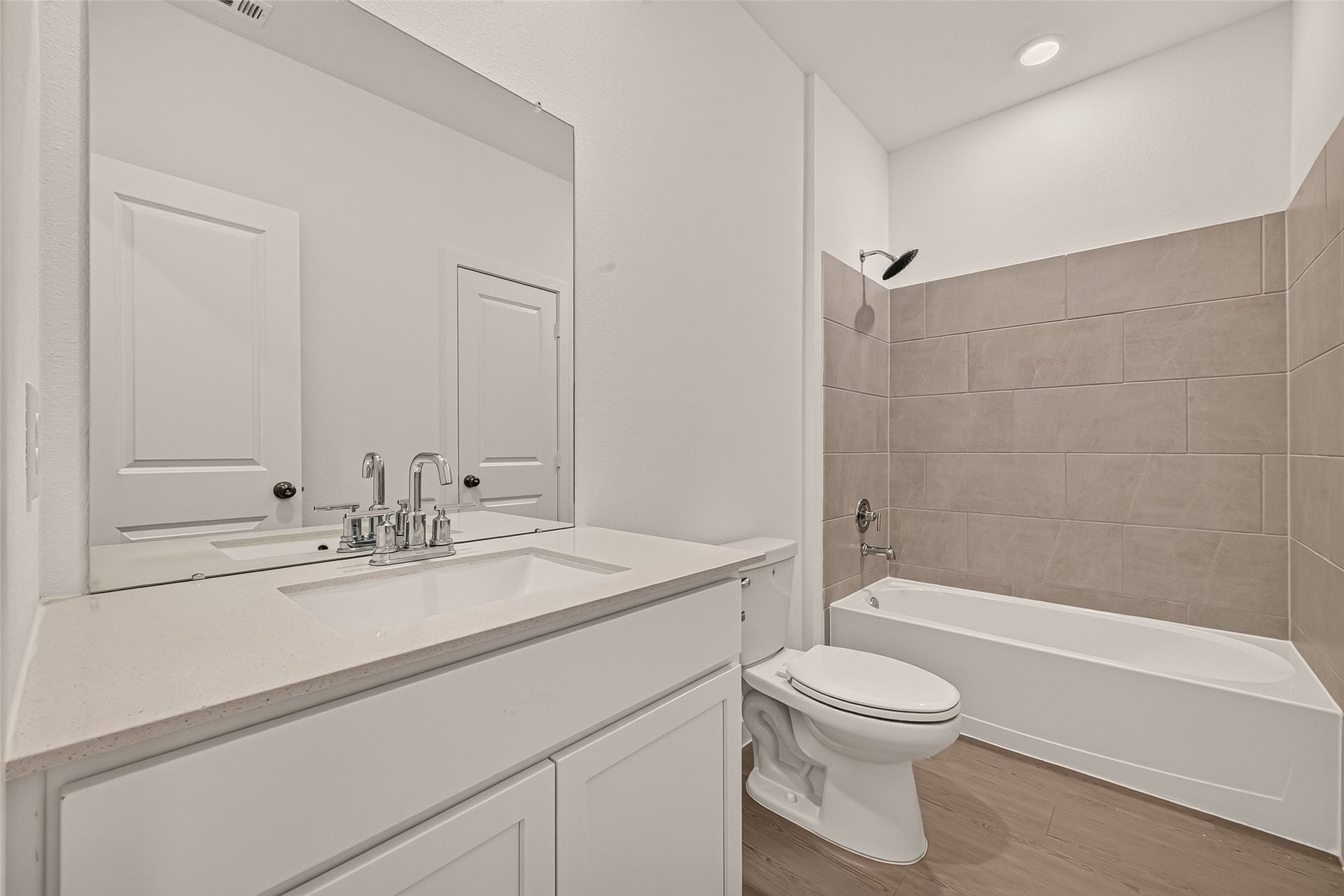 25711 Captain Anchor Lane, Katy, TX 77493 25711 Captain Anchor Lane, Katy, TX 77493