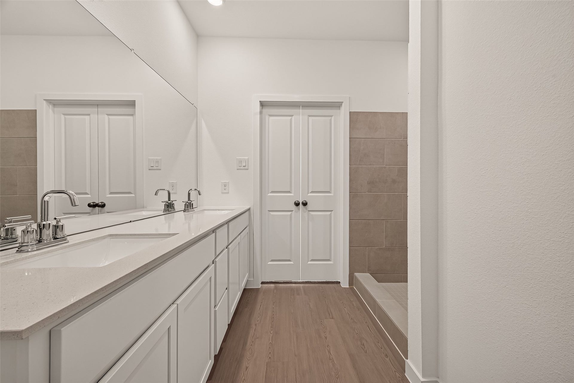25711 Captain Anchor Lane, Katy, TX 77493 25711 Captain Anchor Lane, Katy, TX 77493