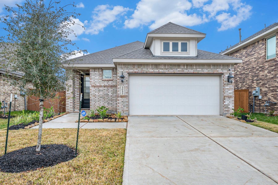 Property photo for 3052 Ash Ray Drive, Katy, TX