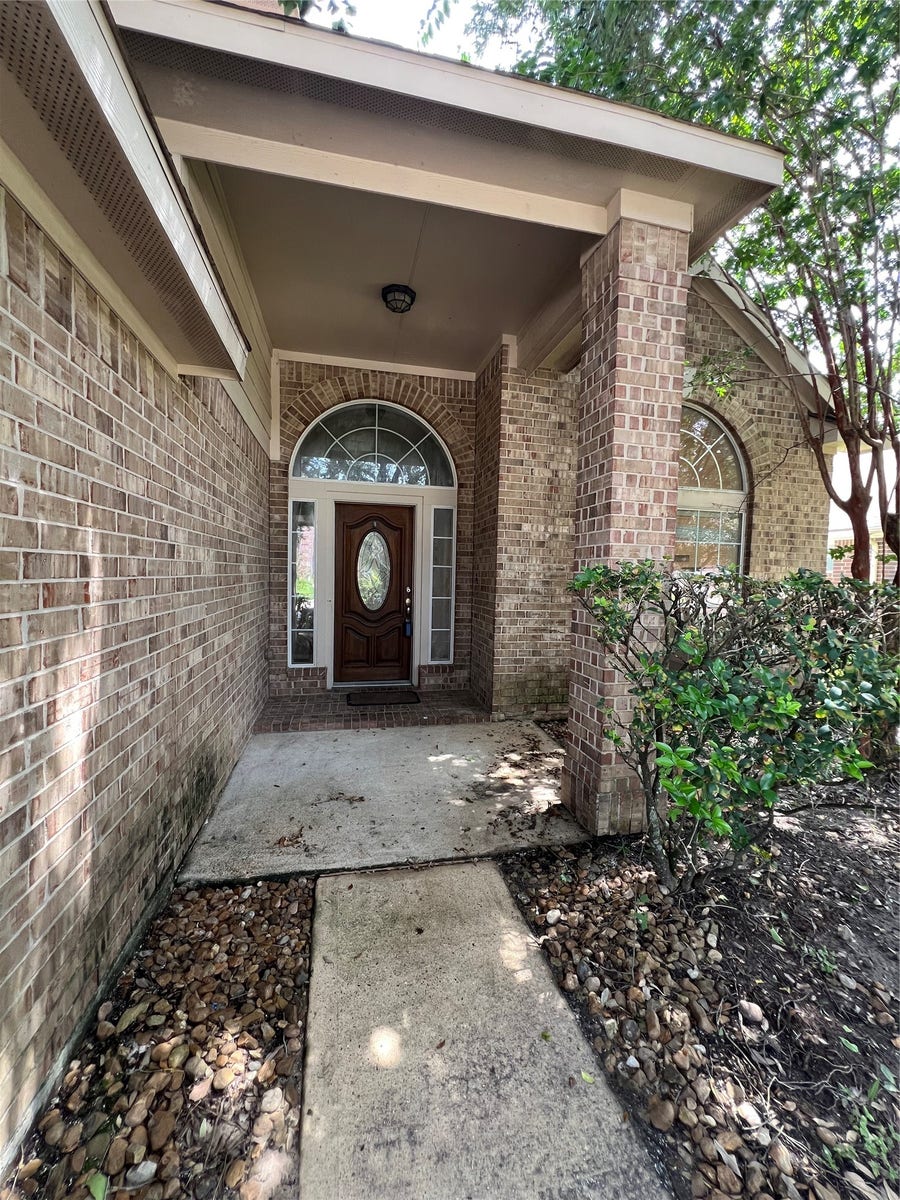Property photo for 10118 Barr Lake Drive, Houston, TX