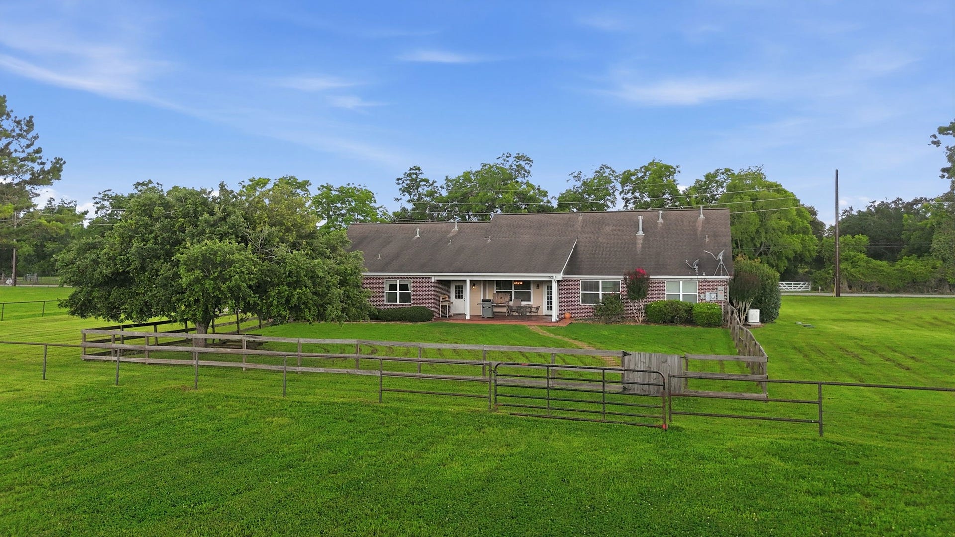 4304 Skinner Lane, Richmond, TX 77406 4304 Skinner Lane, Richmond, TX 77406