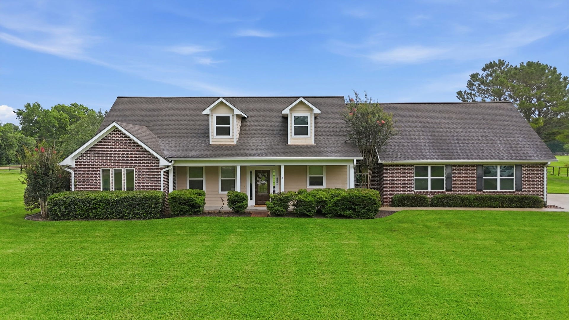 4304 Skinner Lane, Richmond, TX 77406 4304 Skinner Lane, Richmond, TX 77406