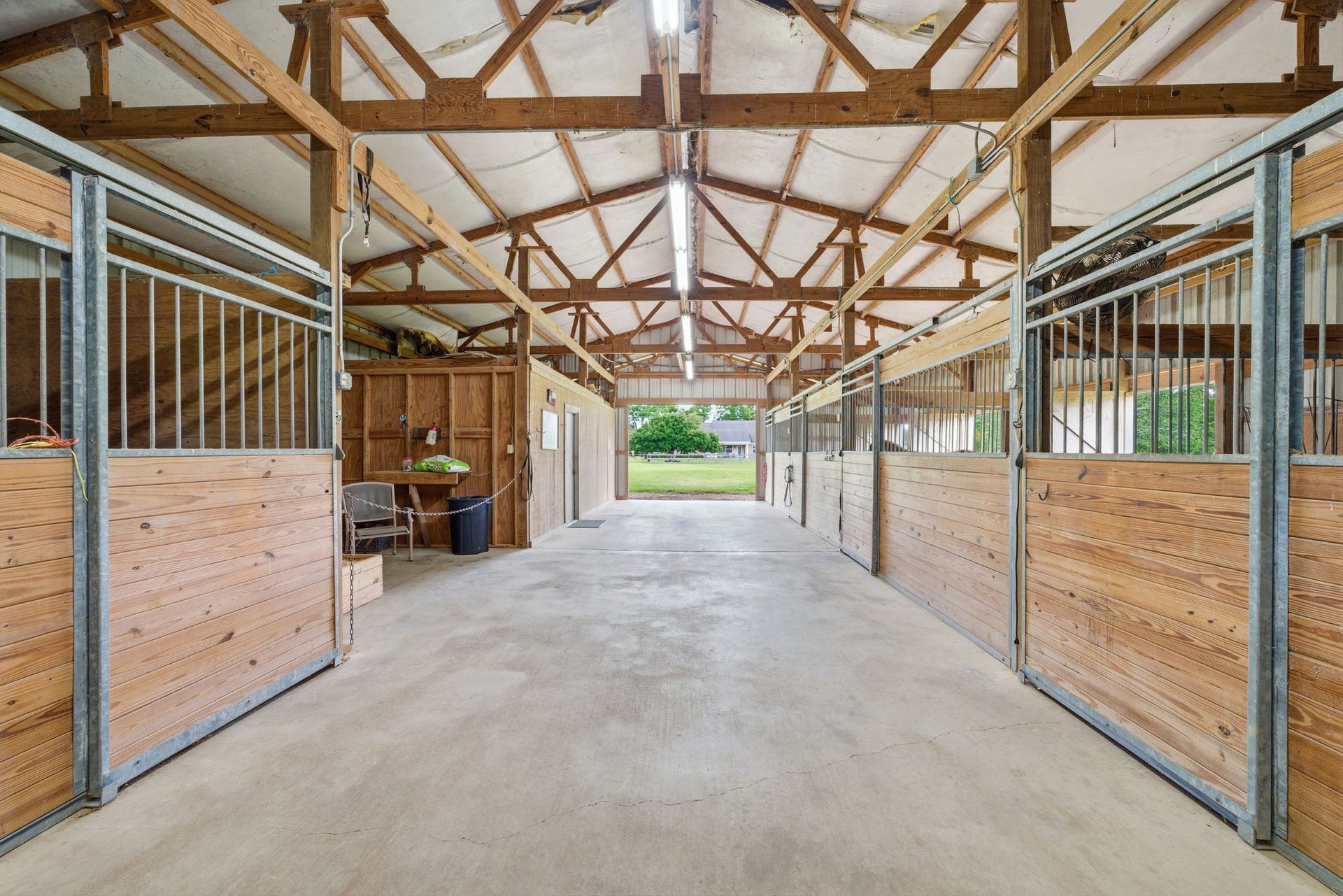 4304 Skinner Lane, Richmond, TX 77406 4304 Skinner Lane, Richmond, TX 77406