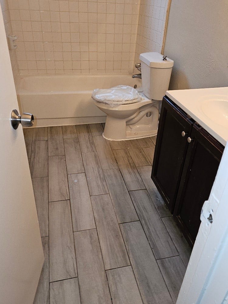 6815 Beachwood Street, #3, Houston, TX 77021 6815 Beachwood Street, #3, Houston, TX 77021