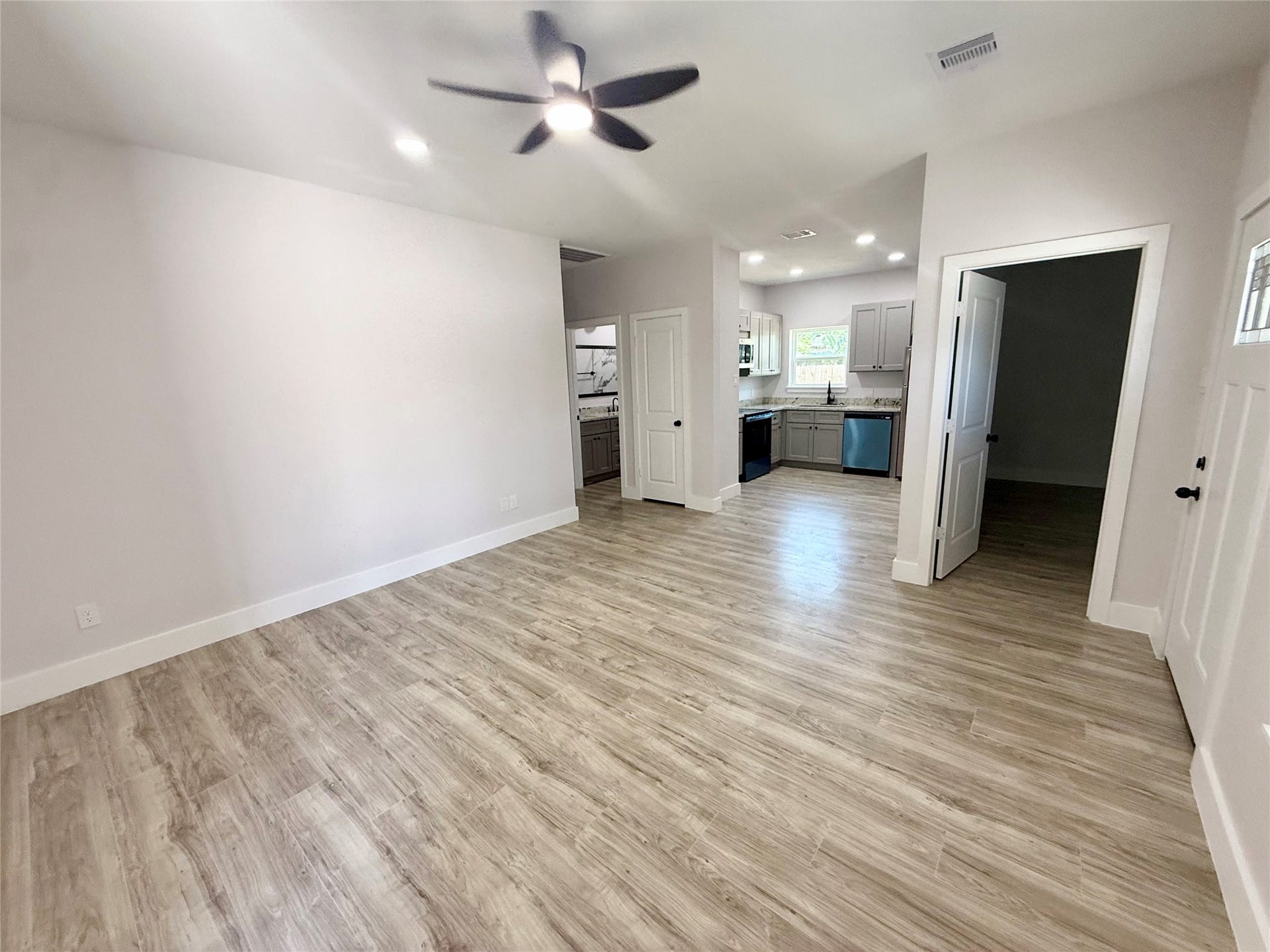 9508 Quaker Court, Rosharon, TX 77583 9508 Quaker Court, Rosharon, TX 77583