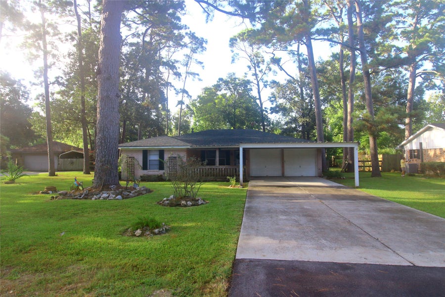 Property photo for 2712 Whispering Pines Street, Baytown, TX