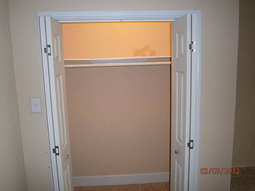 225 Nanlee Street, La Marque, TX 77568 Master closet.