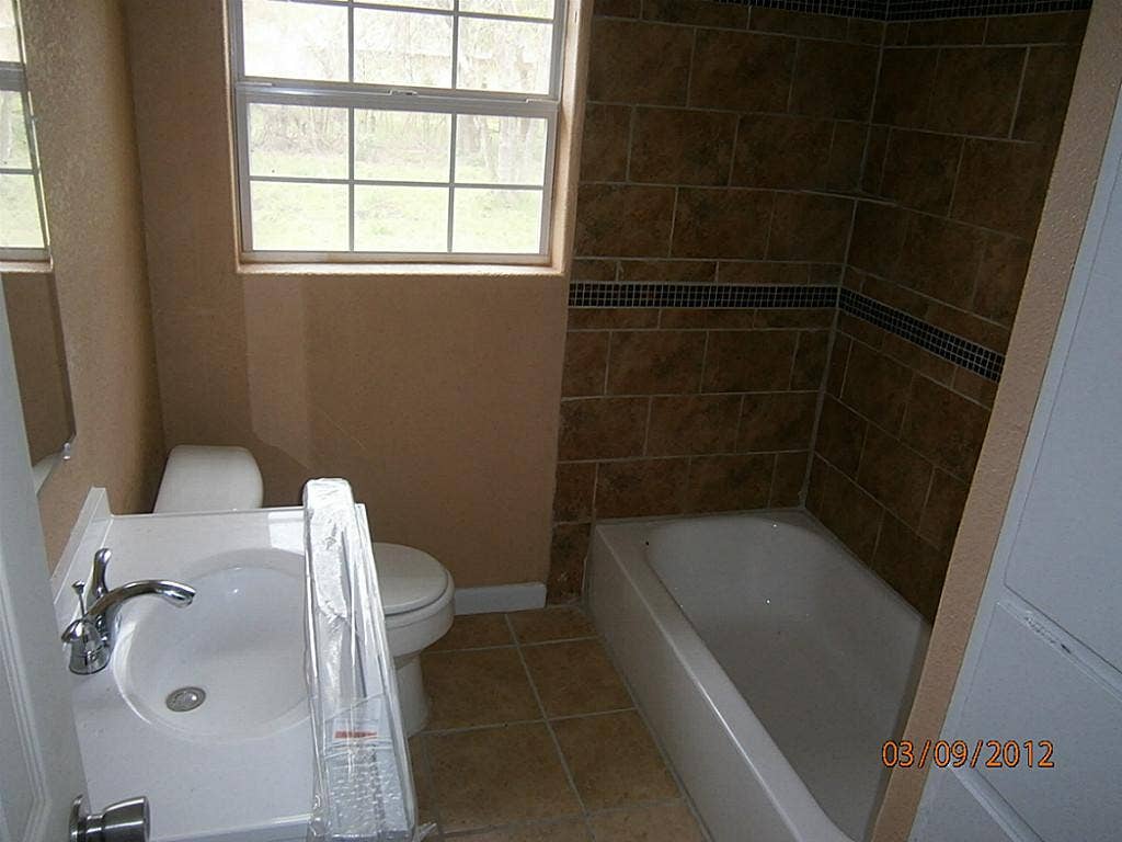 225 Nanlee Street, La Marque, TX 77568 Recently updated Master bathroom