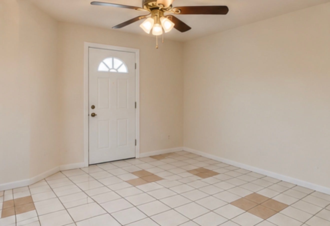 4504 Hemlock Drive, Baytown, TX 77521 4504 Hemlock Drive, Baytown, TX 77521