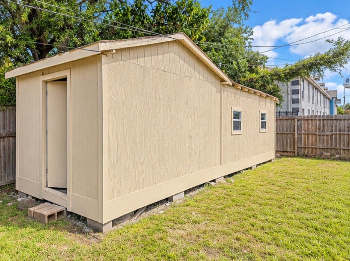4504 Hemlock Drive, Baytown, TX 77521 4504 Hemlock Drive, Baytown, TX 77521