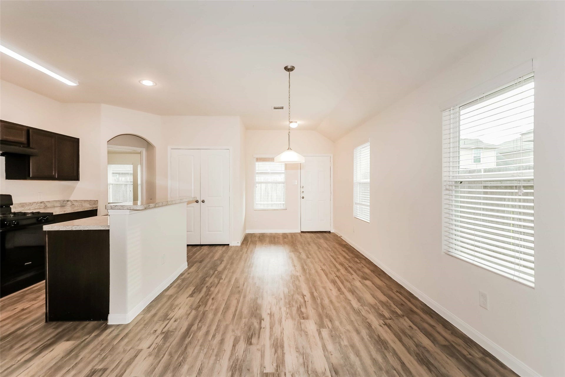 18906 Brescia Lane, Katy, TX 77449 Photos may be representative of the floor plan and not the exact home. Finishes, layout, and features of the actual property for lease may vary.