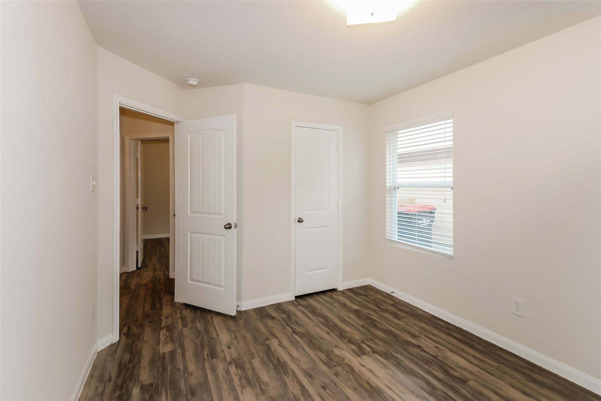 18906 Brescia Lane, Katy, TX 77449 Photos may be representative of the floor plan and not the exact home. Finishes, layout, and features of the actual property for lease may vary.