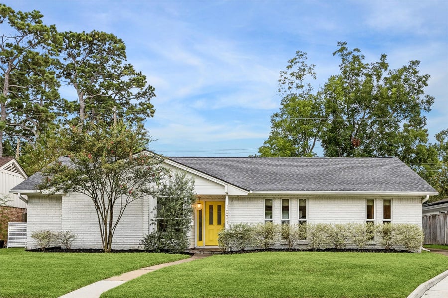 Property photo for 1031 Chamboard Lane, Houston, TX