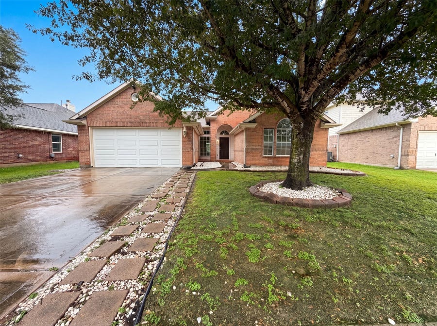 Property photo for 2127 Hannover Way, Spring, TX