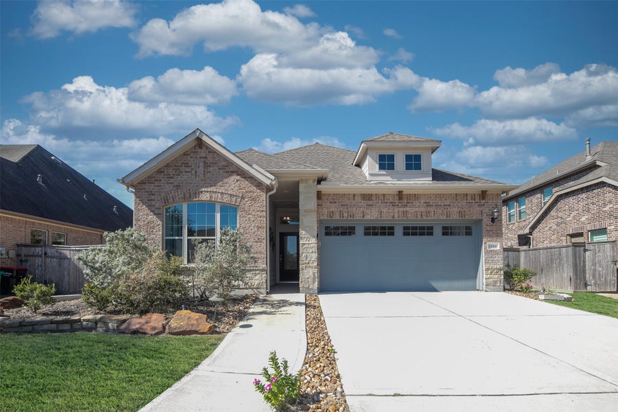 Property photo for 2414 Sandhill Crest Lane, Brookshire, TX