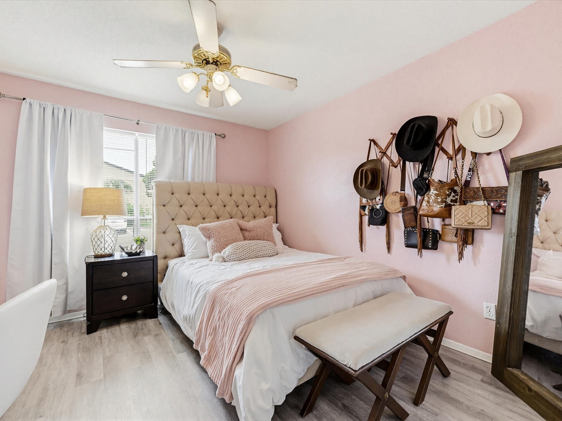 18800 Egret Bay Boulevard, #1605, Webster, TX 77058 18800 Egret Bay Boulevard, #1605, Webster, TX 77058
