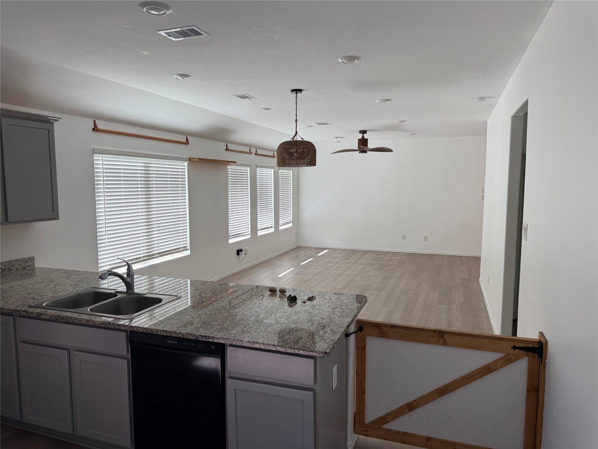 18984 Caney Forest Drive, New Caney, TX 77357 18984 Caney Forest Drive, New Caney, TX 77357