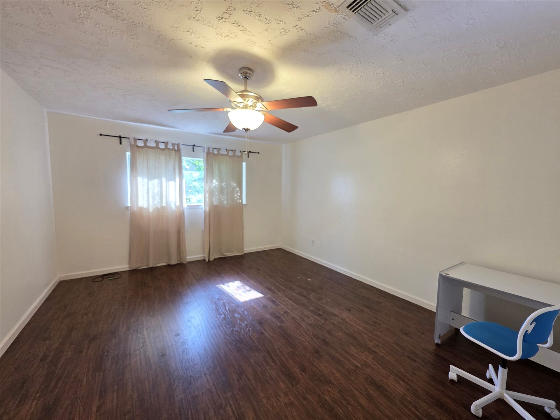 16722 Ribbonridge Drive, Sugar Land, TX 77498 16722 Ribbonridge Drive, Sugar Land, TX 77498