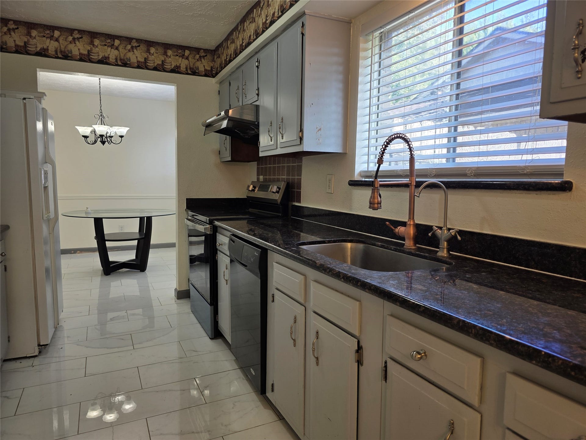 16722 Ribbonridge Drive, Sugar Land, TX 77498 16722 Ribbonridge Drive, Sugar Land, TX 77498
