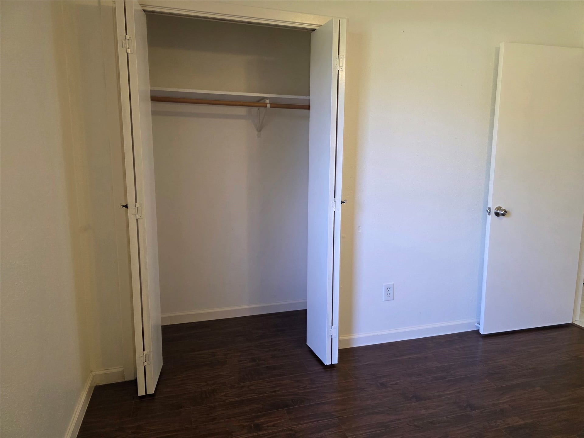16722 Ribbonridge Drive, Sugar Land, TX 77498 Reasonable size closet in every room