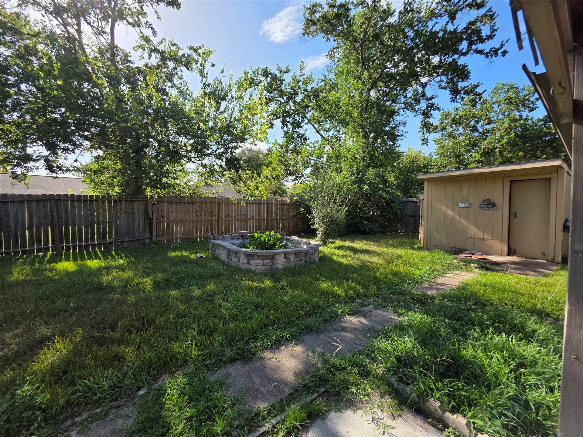 16722 Ribbonridge Drive, Sugar Land, TX 77498 16722 Ribbonridge Drive, Sugar Land, TX 77498