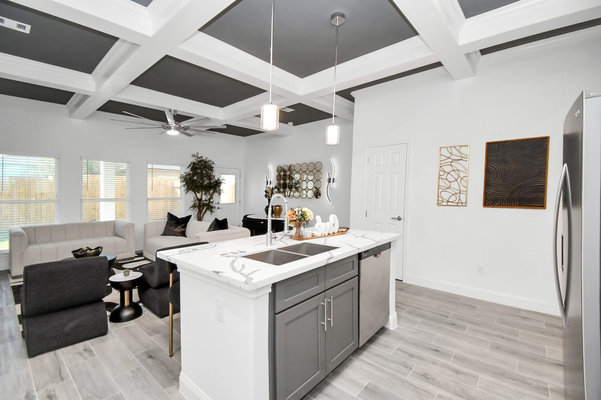 7812 Jester Street, Houston, TX 77051 7812 Jester Street, Houston, TX 77051