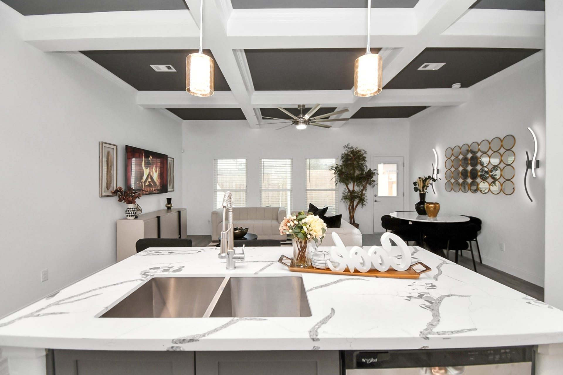 7812 Jester Street, Houston, TX 77051 7812 Jester Street, Houston, TX 77051