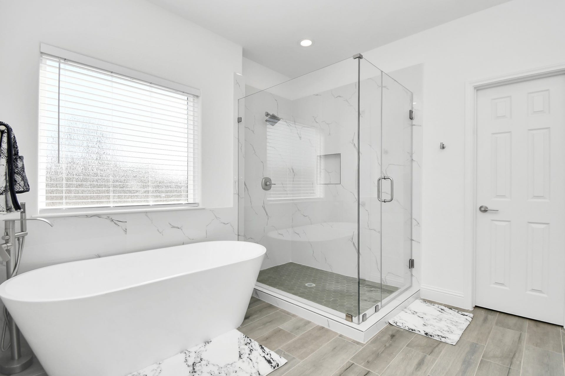 7812 Jester Street, Houston, TX 77051 7812 Jester Street, Houston, TX 77051