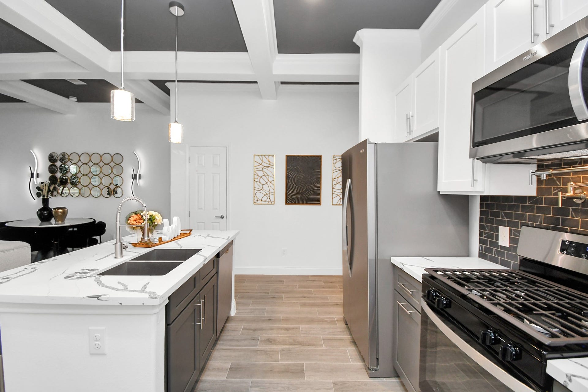 7812 Jester Street, Houston, TX 77051 7812 Jester Street, Houston, TX 77051
