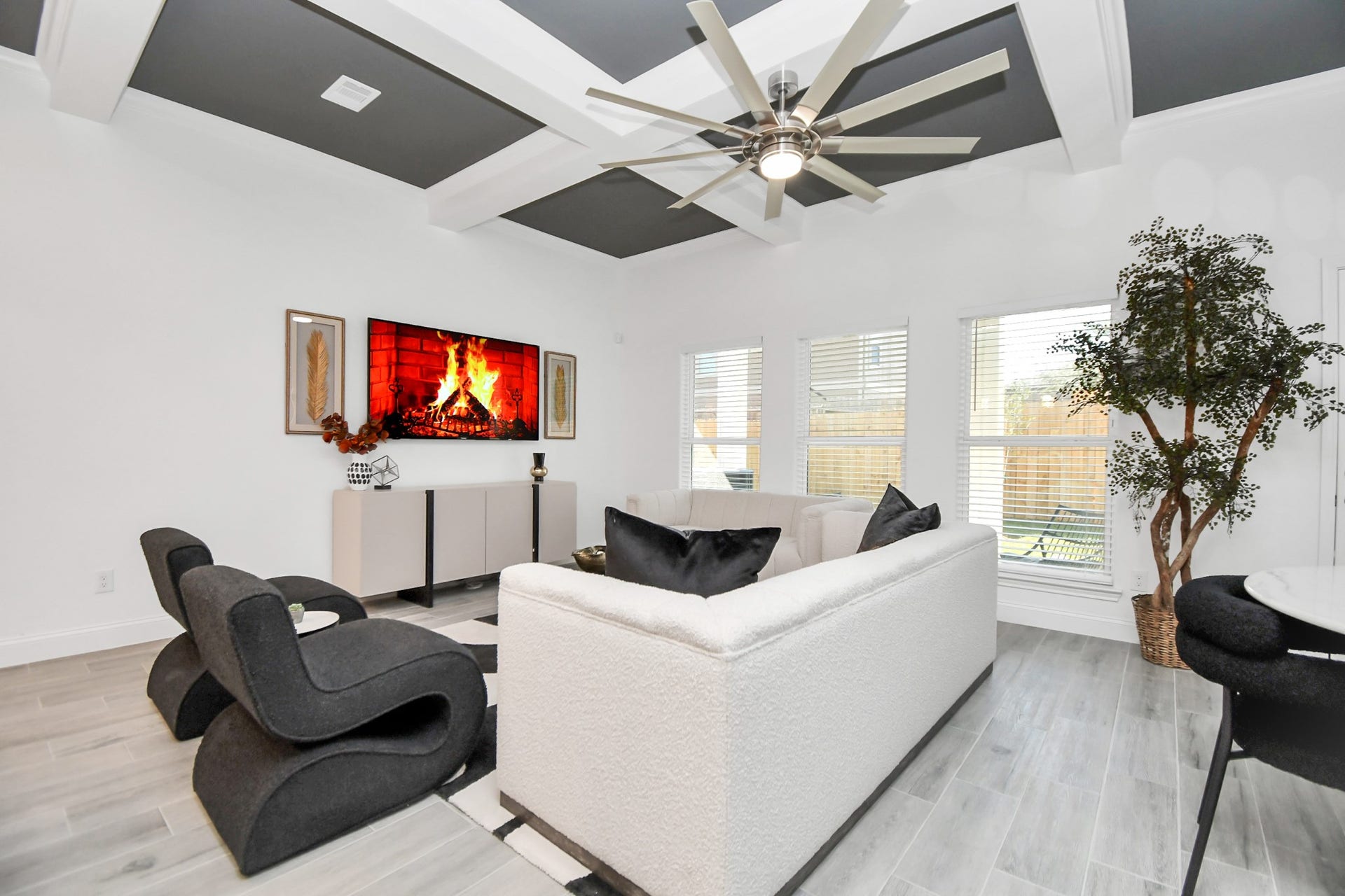 7812 Jester Street, Houston, TX 77051 7812 Jester Street, Houston, TX 77051