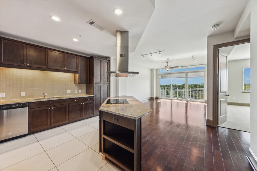 Property photo for 9870 Gaylord Drive, #1116, Houston, TX