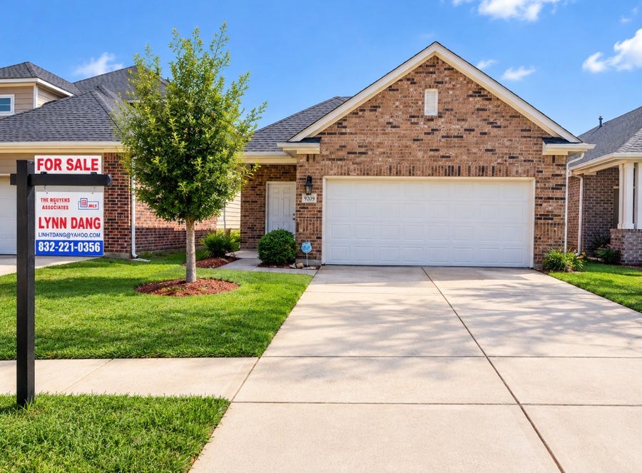 Property photo for 9209 Sea Garden Street, Houston, TX