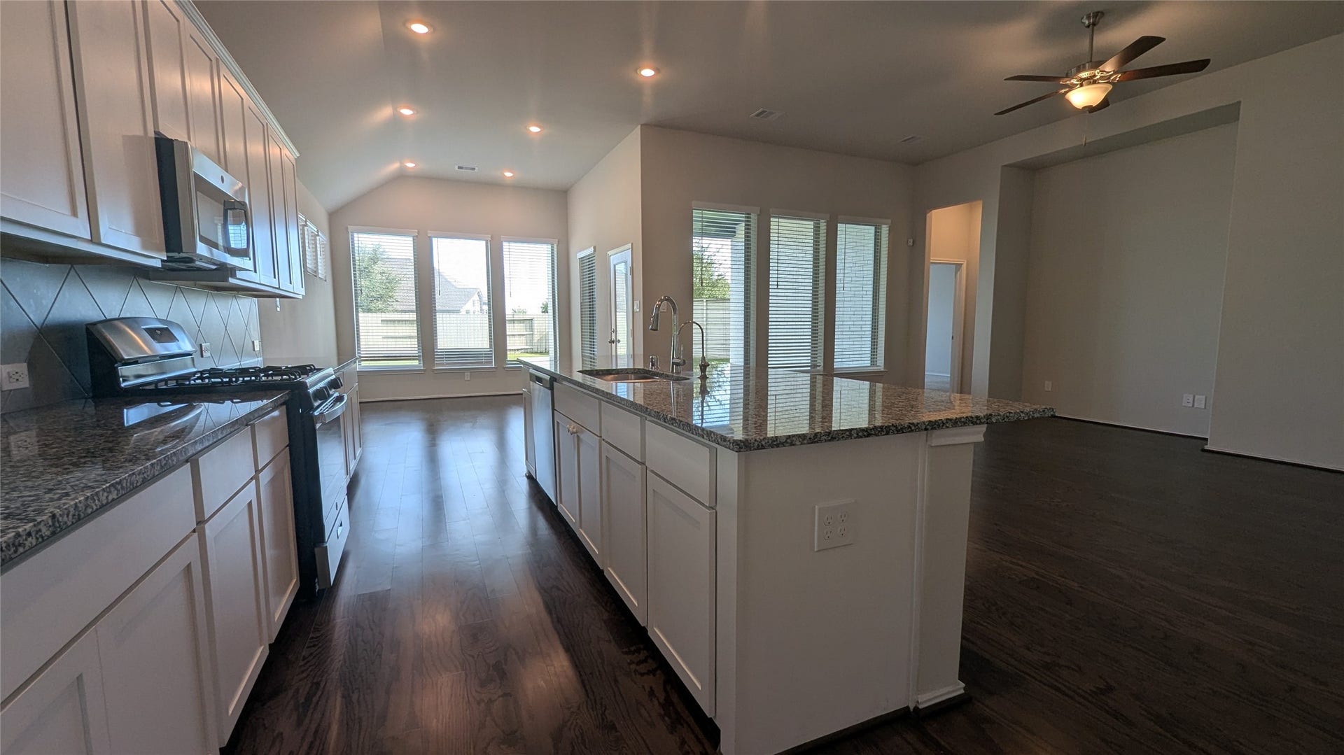 4402 Stone Ridge Lane, Manvel, TX 77578 4402 Stone Ridge Lane, Manvel, TX 77578