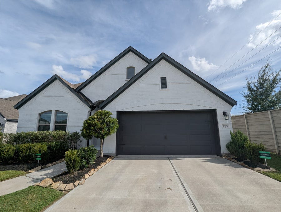 Property photo for 4402 Stone Ridge Lane, Manvel, TX