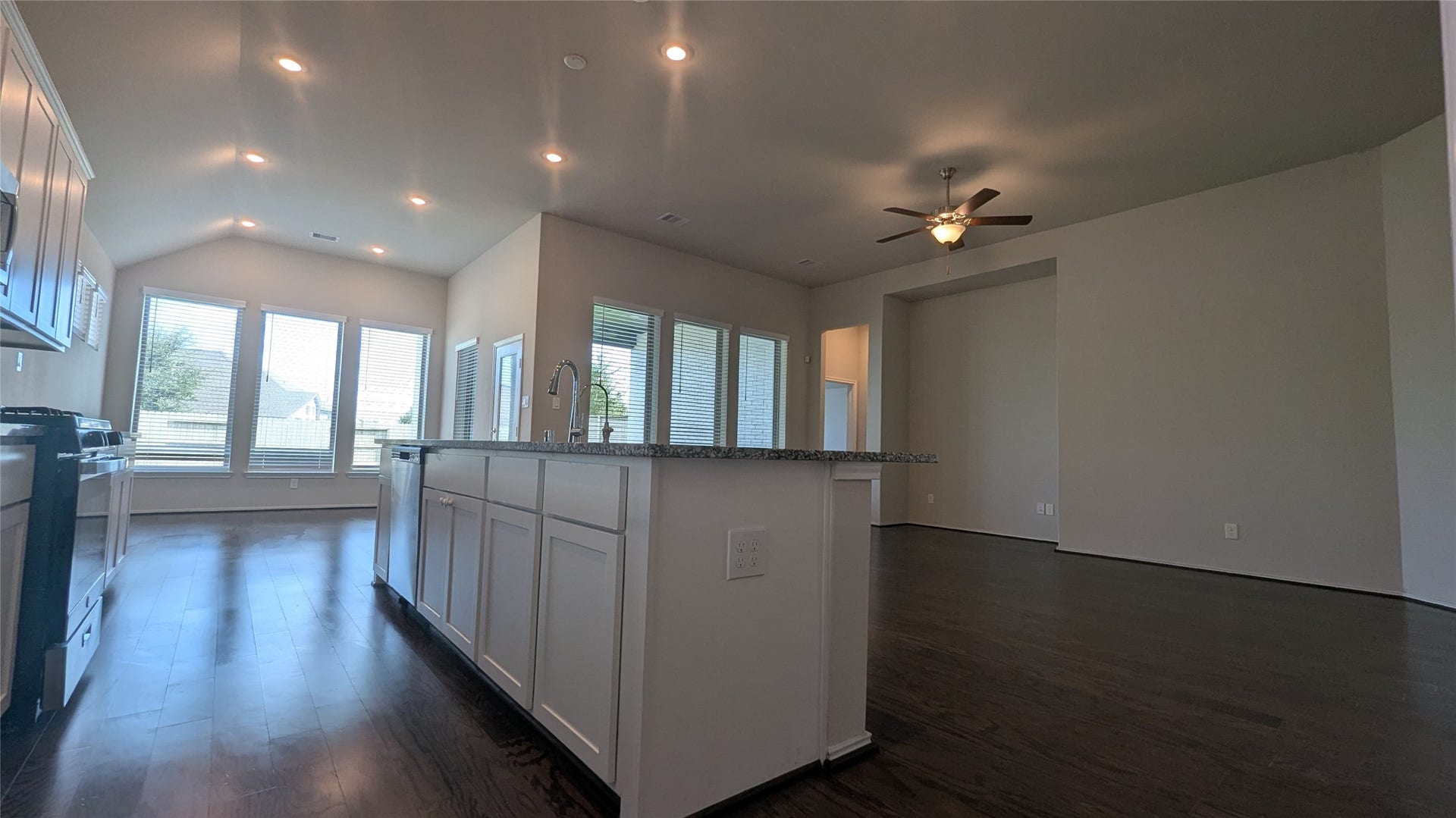 4402 Stone Ridge Lane, Manvel, TX 77578 4402 Stone Ridge Lane, Manvel, TX 77578