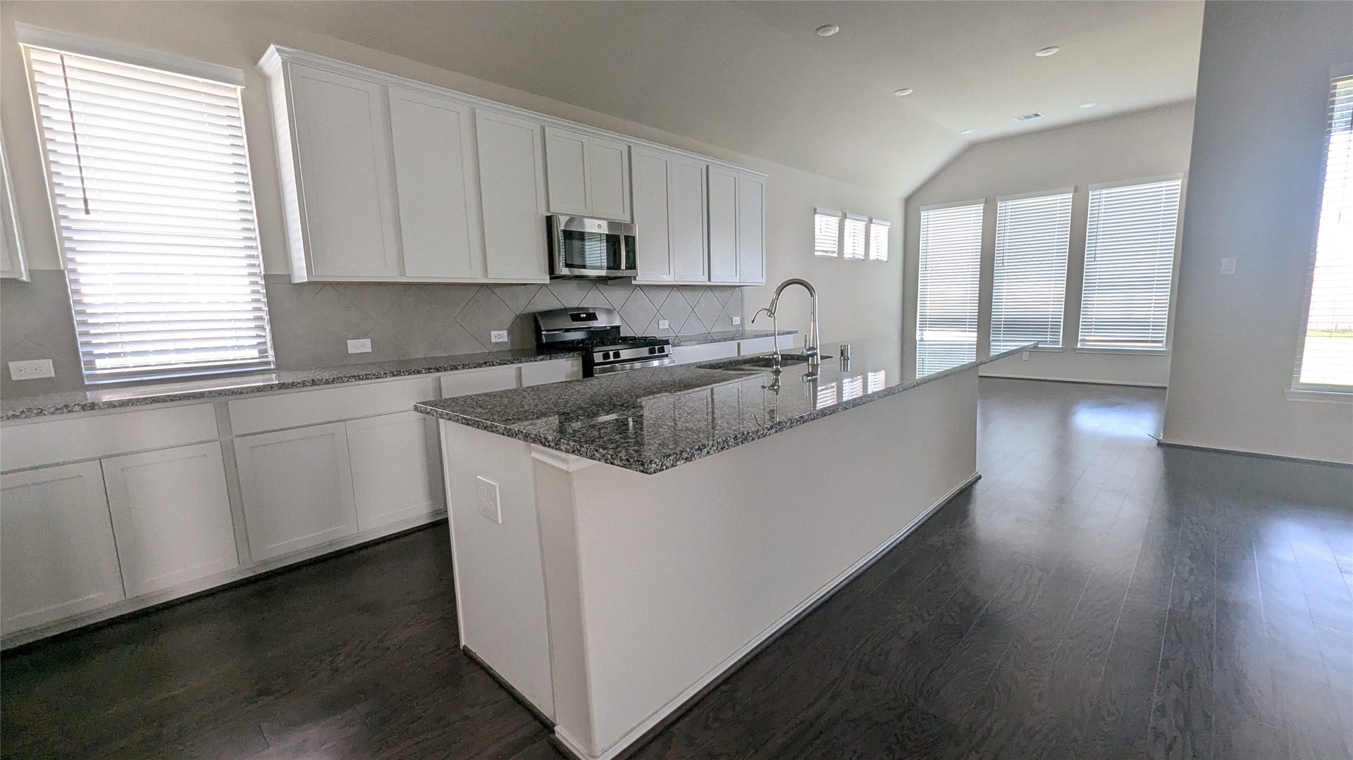 4402 Stone Ridge Lane, Manvel, TX 77578 4402 Stone Ridge Lane, Manvel, TX 77578