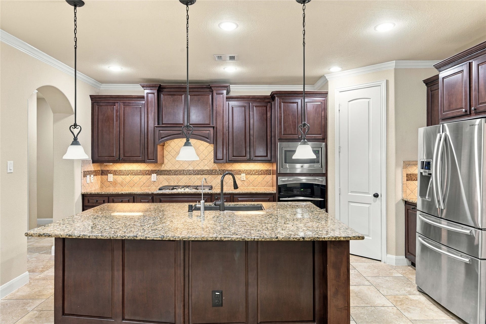 7343 Meadowcroft Boulevard, Sugar Land, TX 77479 7343 Meadowcroft Boulevard, Sugar Land, TX 77479