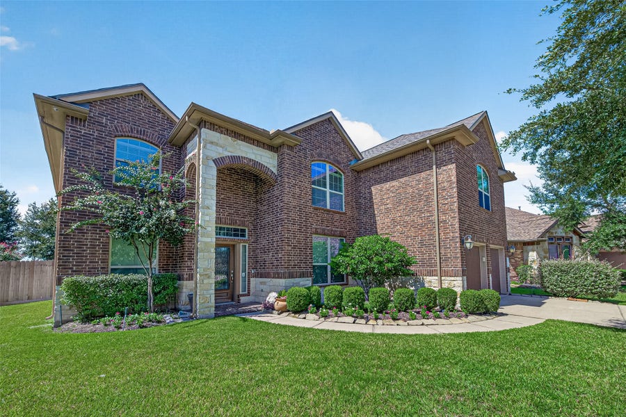 Property photo for 18619 Tara Ashley Street, Cypress, TX