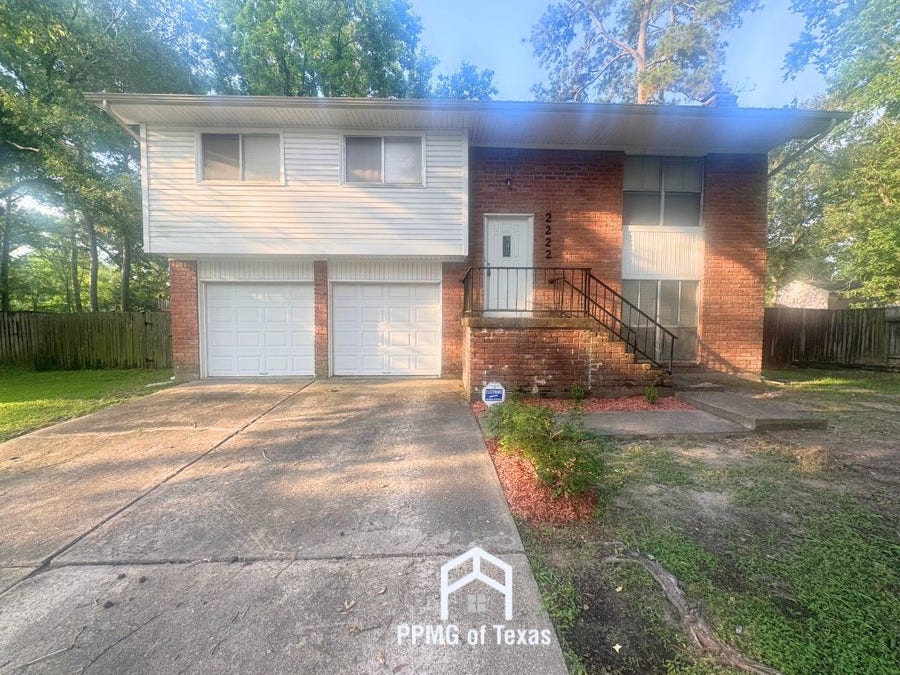 Property photo for 2222 Riverford Drive, Houston, TX