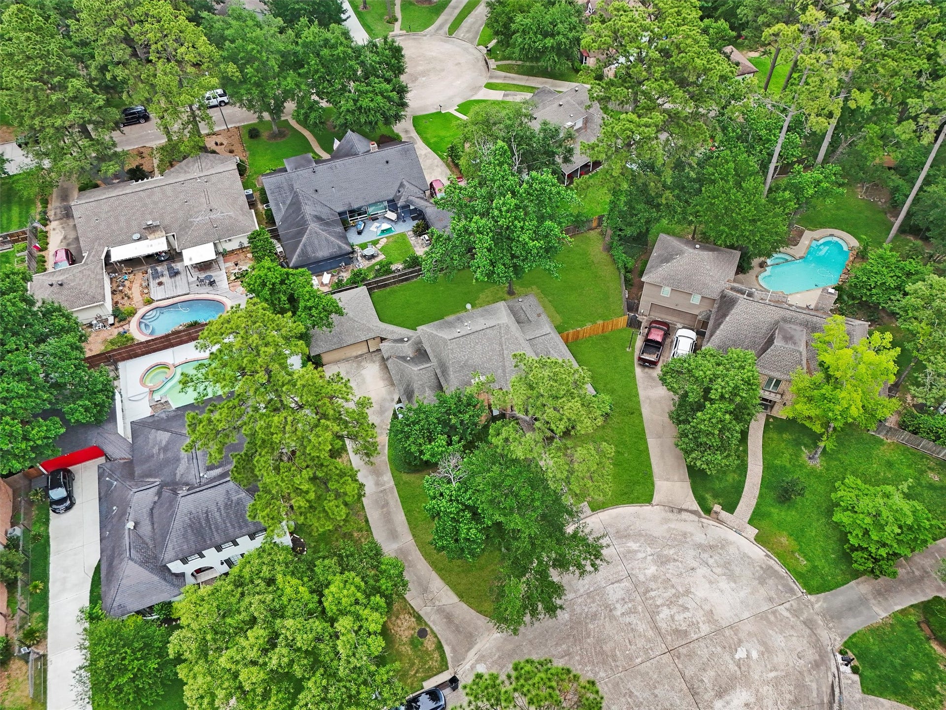 11806 Gardenglen Drive, Houston, TX 77070 11806 Gardenglen Drive, Houston, TX 77070