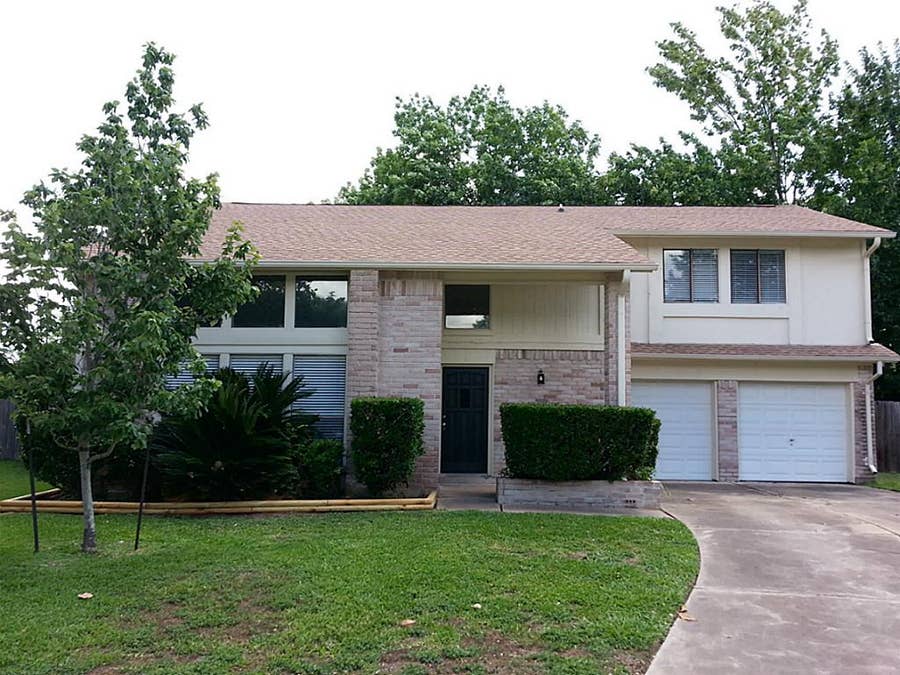 Property photo for 1907 Liberty Point Lane, Sugar Land, TX