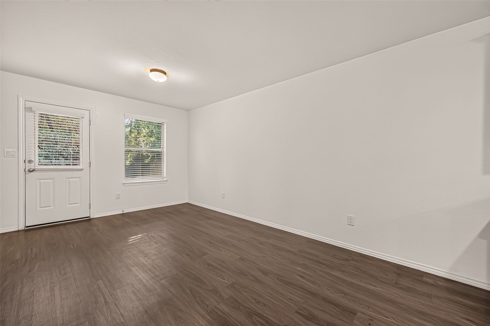 2011 Lost Timbers Drive, Conroe, TX 77304 2011 Lost Timbers Drive, Conroe, TX 77304