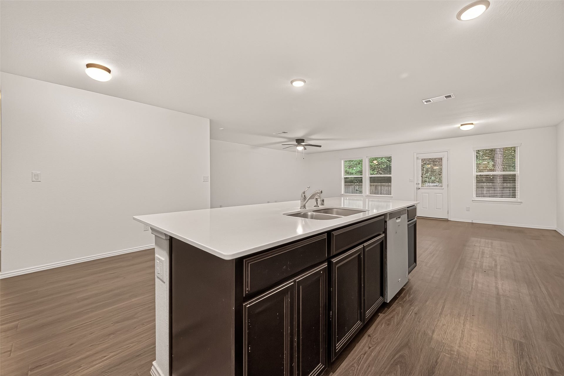 2011 Lost Timbers Drive, Conroe, TX 77304 2011 Lost Timbers Drive, Conroe, TX 77304